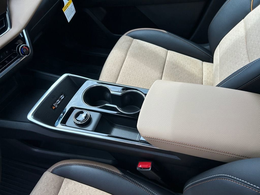 New 2026 Chevrolet Equinox ACTIV w/ Convenience Package III AWD/4WD image 19