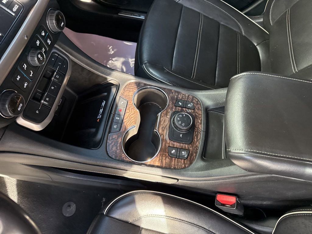 Used 2020 GMC Acadia Denali w/ Denali Ultimate Package image 11