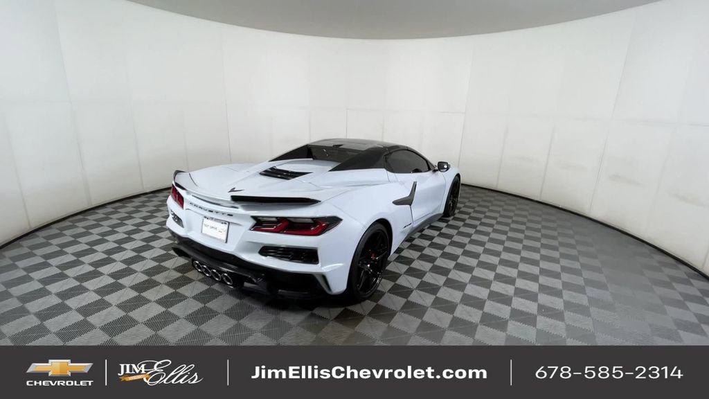 Used 2024 Chevrolet Corvette Z06 w/ Battery Protection Package image 9