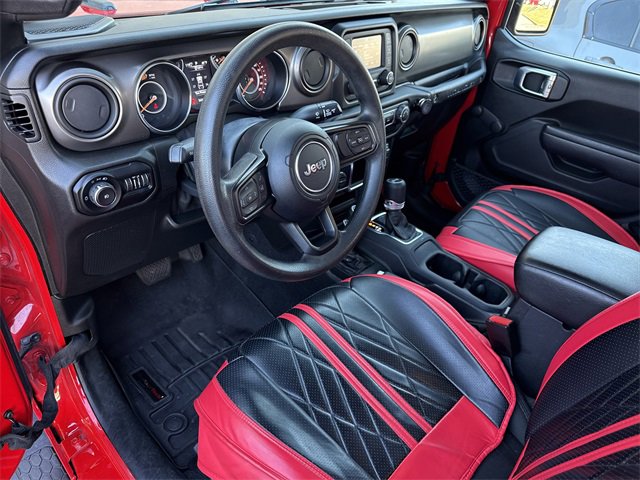 Used 2018 Jeep Wrangler Unlimited Rubicon image 10