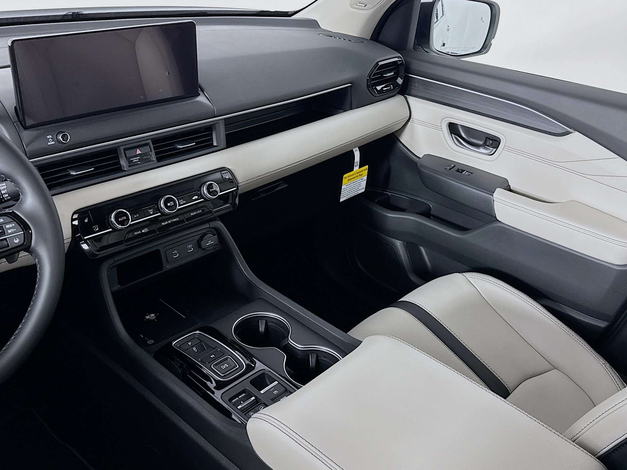 New 2026 Honda Pilot Touring image 25