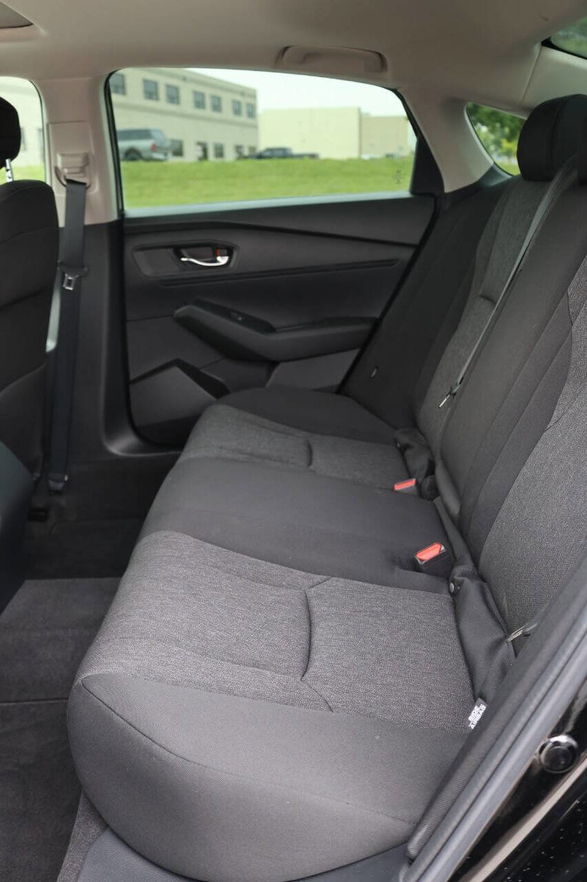 Used 2023 Honda Accord EX image 16