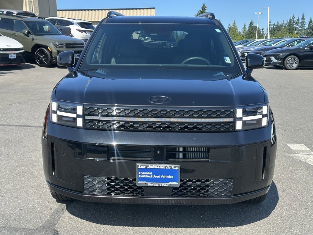 Used 2025 Hyundai Santa Fe Calligraphy image 2