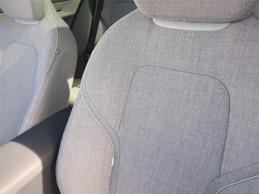 Used 2025 Volvo EX30 Ultra image 15