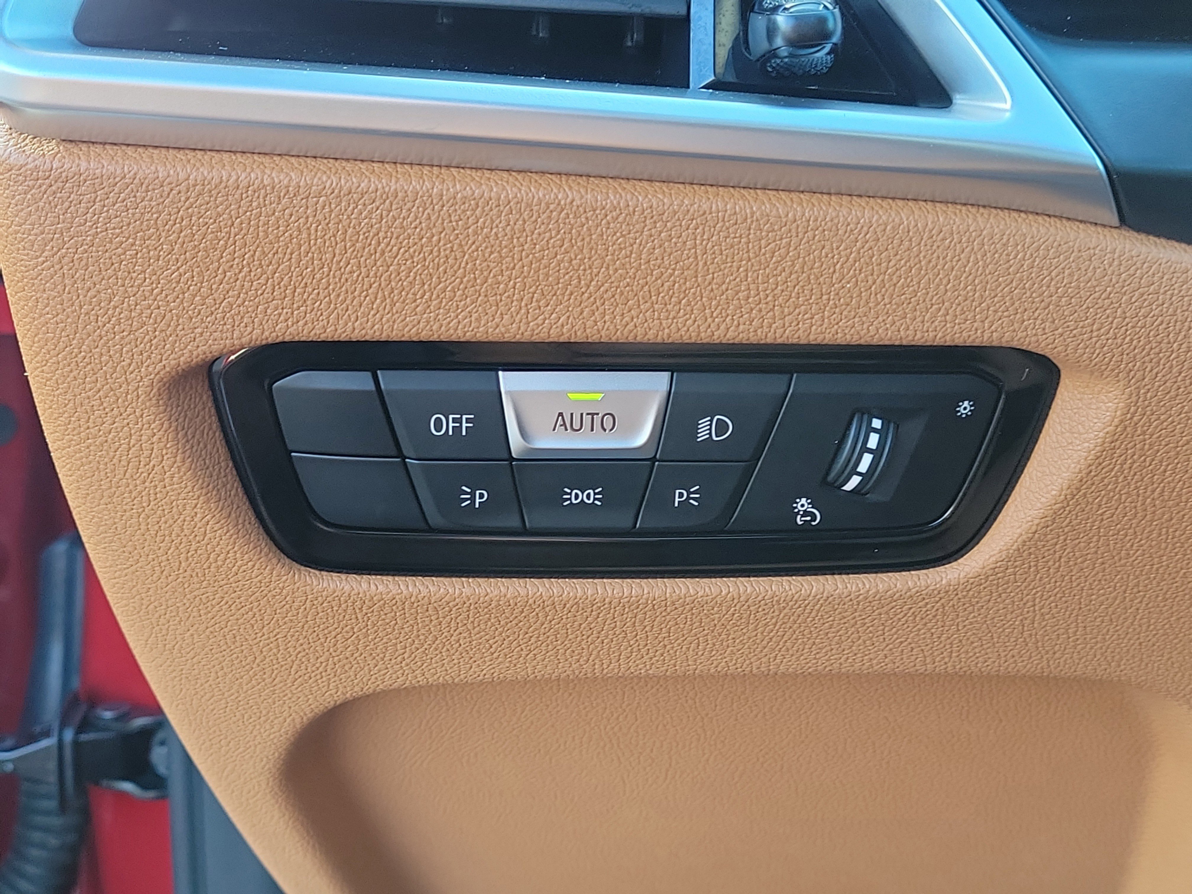 Used 2026 BMW M440i Convertible image 31