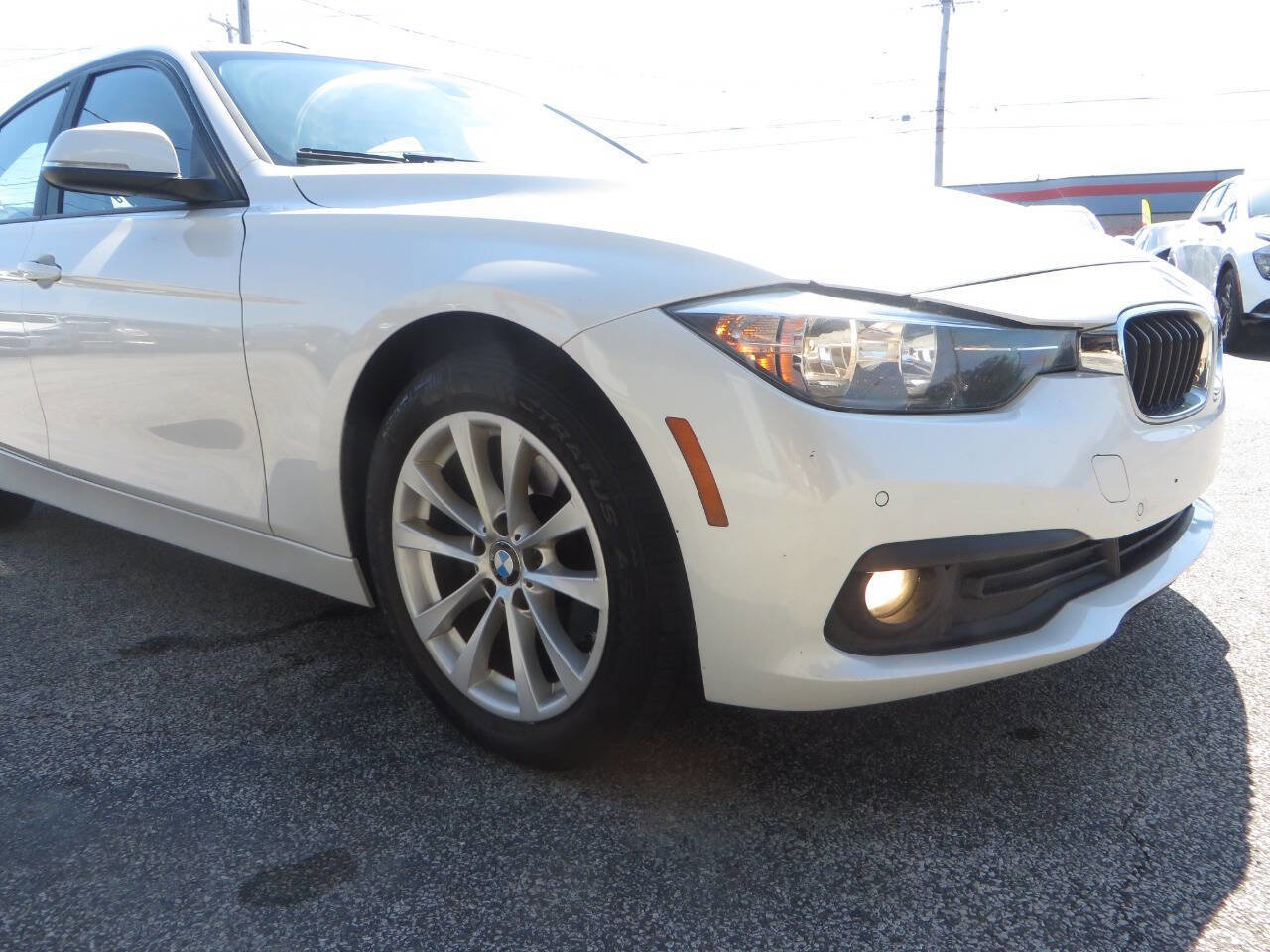 Used 2016 BMW 320i xDrive Sedan image 19