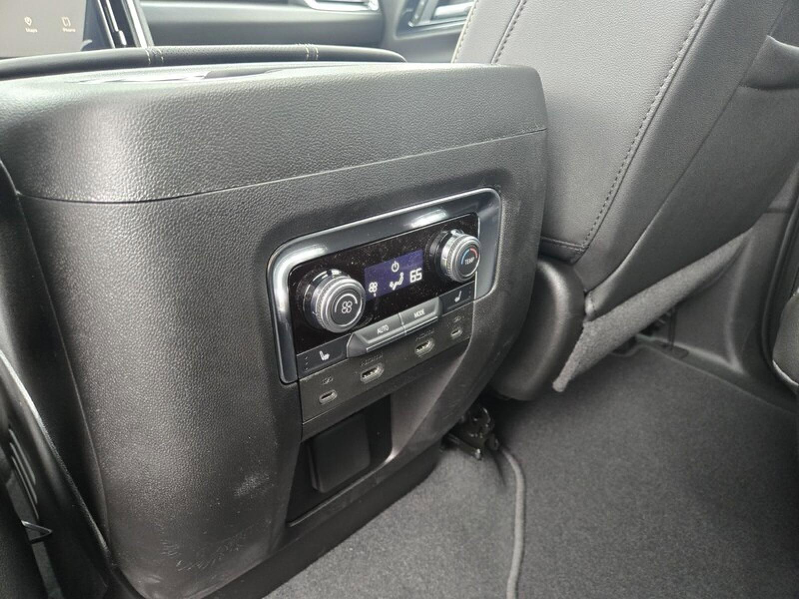 New 2026 GMC Yukon XL Elevation w/ Elevation Premium Package image 30