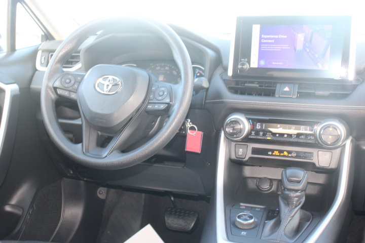 Certified 2023 Toyota RAV4 LE AWD/4WD image 22