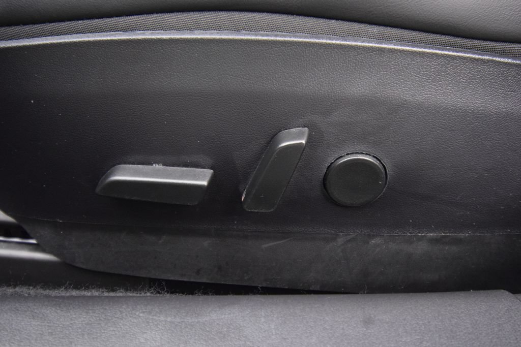 Used 2020 Tesla Model 3 Standard Range Plus RWD image 26