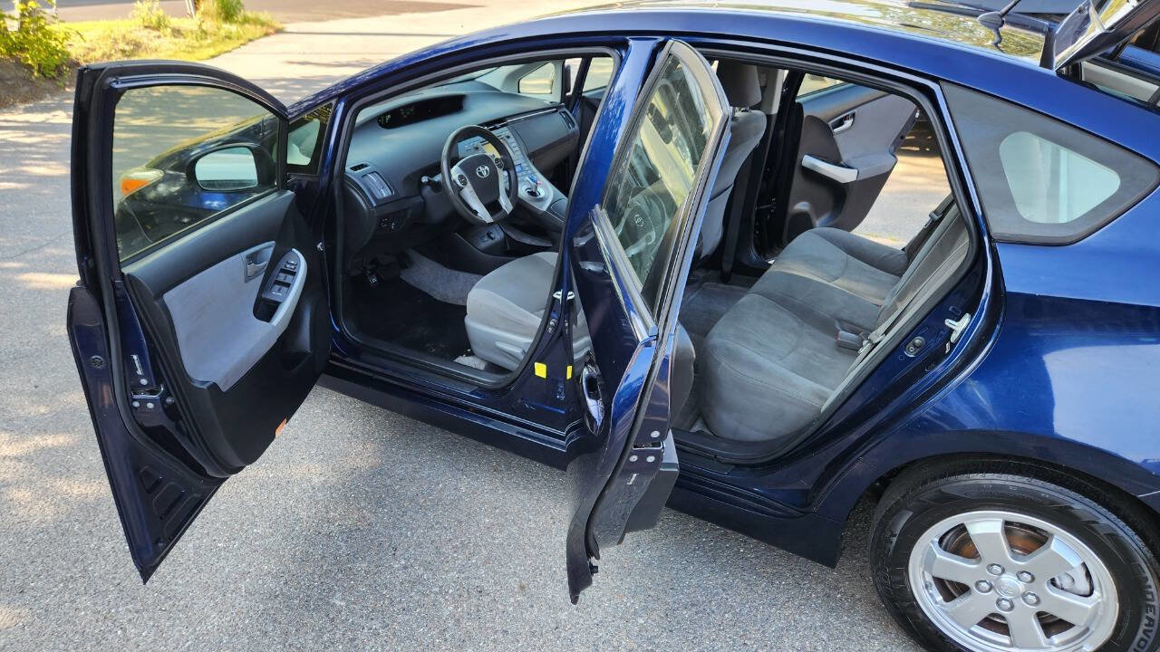 Used 2012 Toyota Prius Two image 21