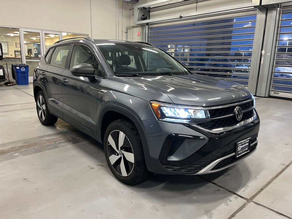 Certified 2024 Volkswagen Taos S image 1