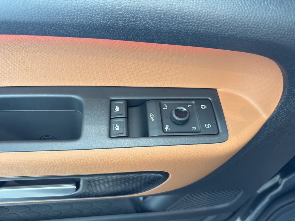 New 2025 Volkswagen ID. Buzz Pro S Plus AWD/4WD image 20