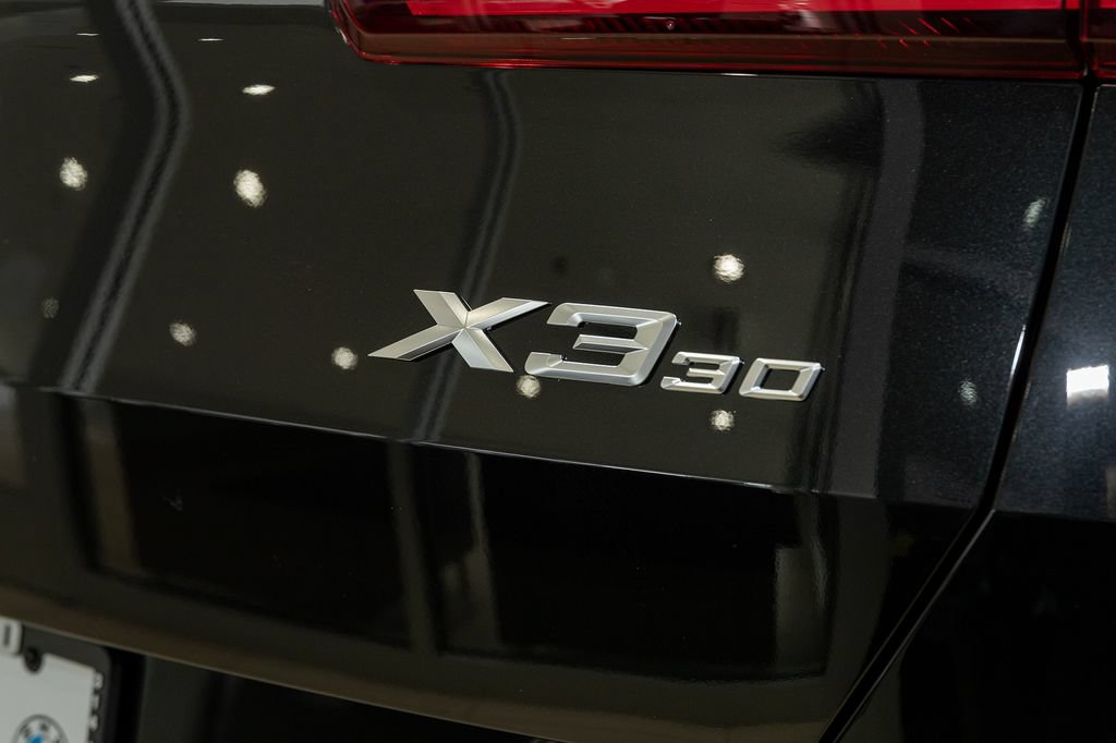 New 2026 BMW X3 xDrive30i w/ Premium Package AWD/4WD image 13