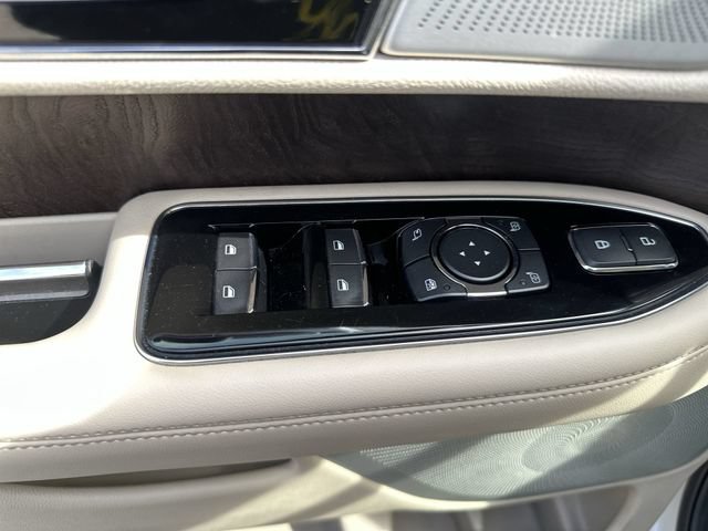 Used 2021 Lincoln Navigator Reserve w/ Luxury Package RWD image 15