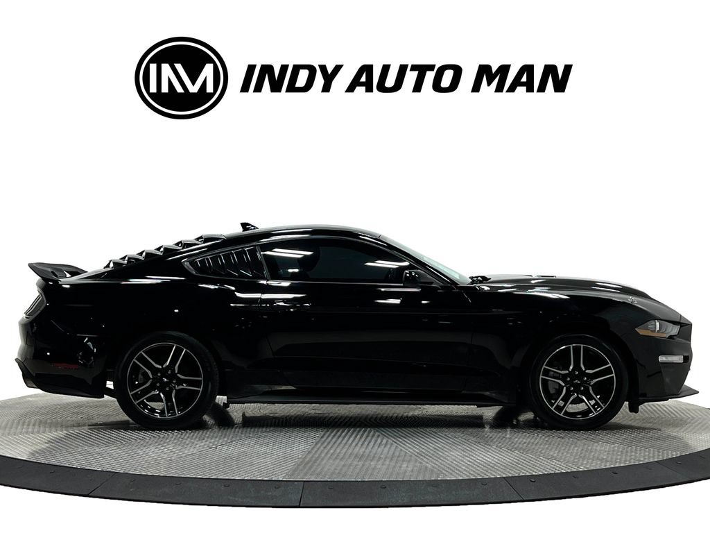 Used 2022 Ford Mustang Premium RWD image 3