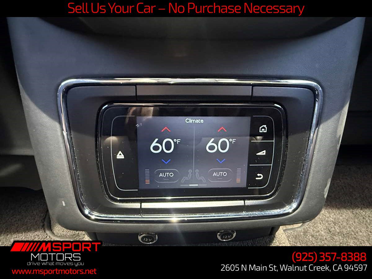 Used 2019 Bentley Bentayga AWD/4WD image 33