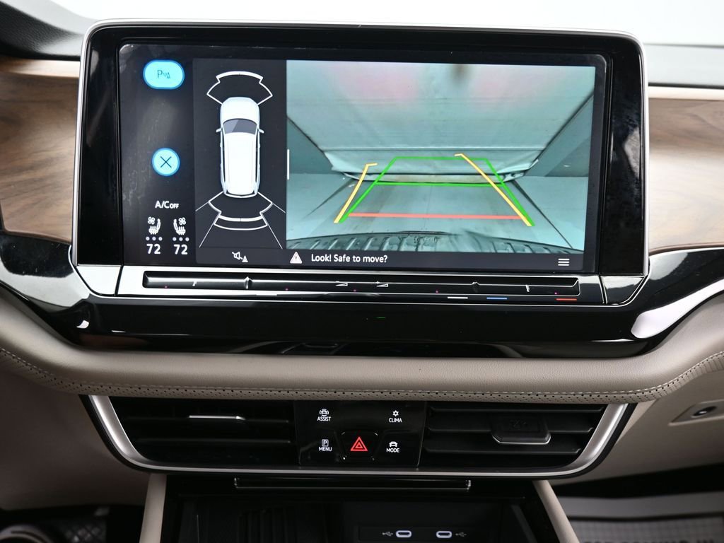 Used 2025 Volkswagen Atlas SE FWD image 29