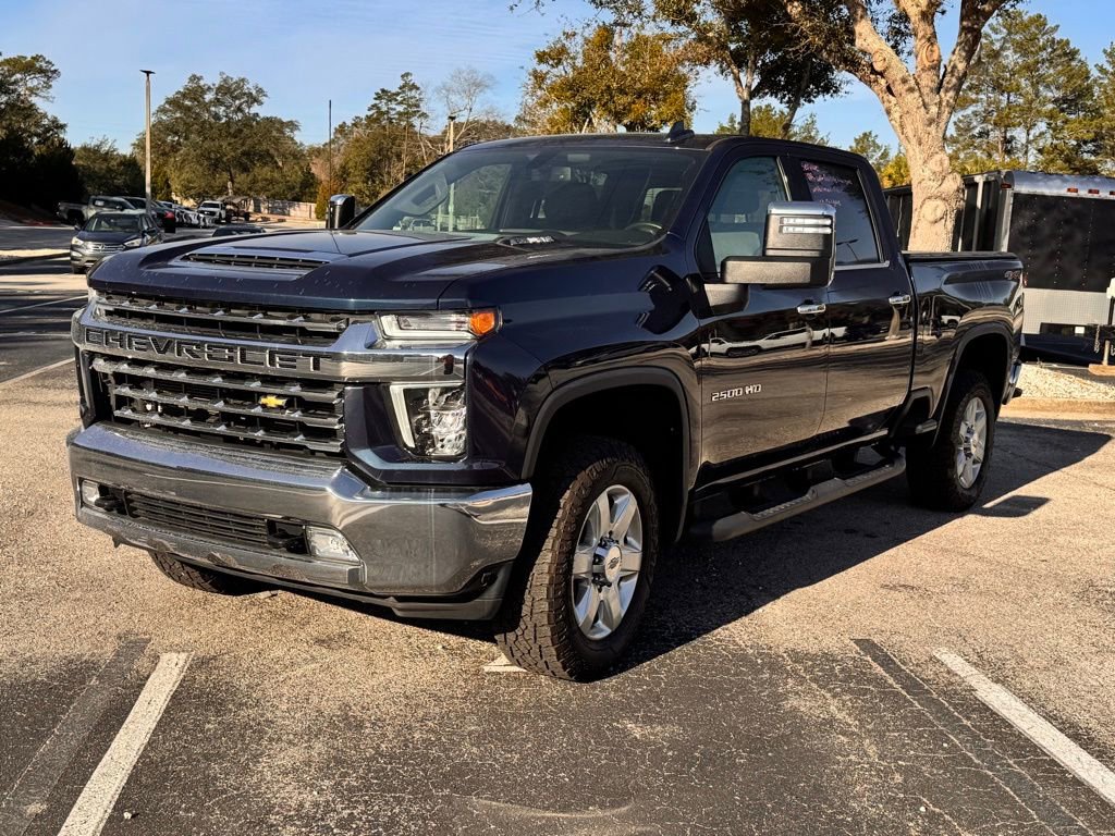 Used 2022 Chevrolet Silverado 2500 LTZ w/ LTZ Convenience Package image 3