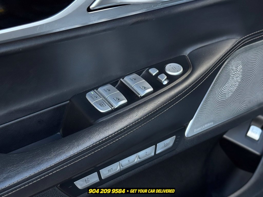 Used 2018 BMW M760i xDrive AWD/4WD image 15