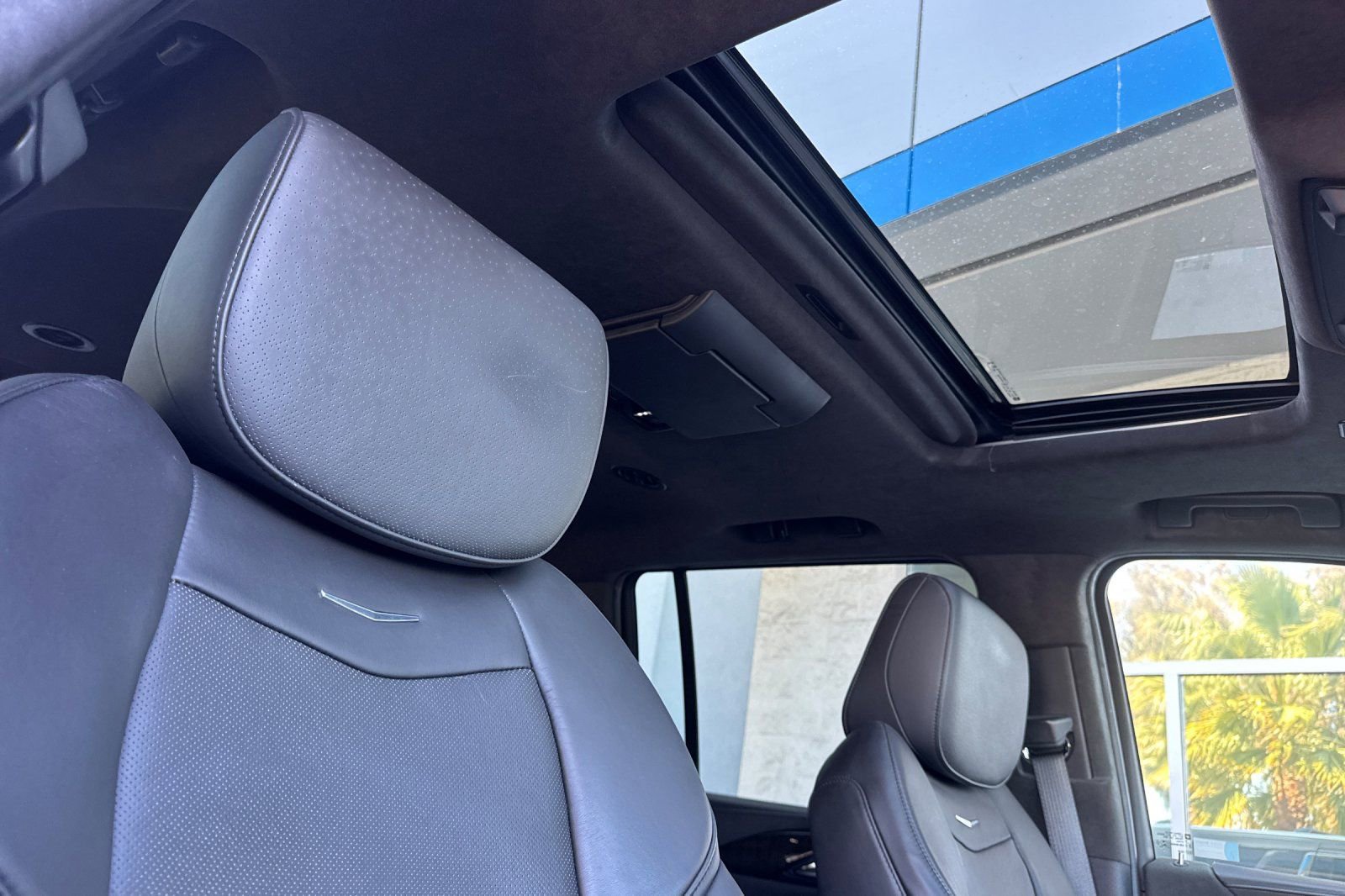 Used 2019 Cadillac Escalade ESV Platinum image 22