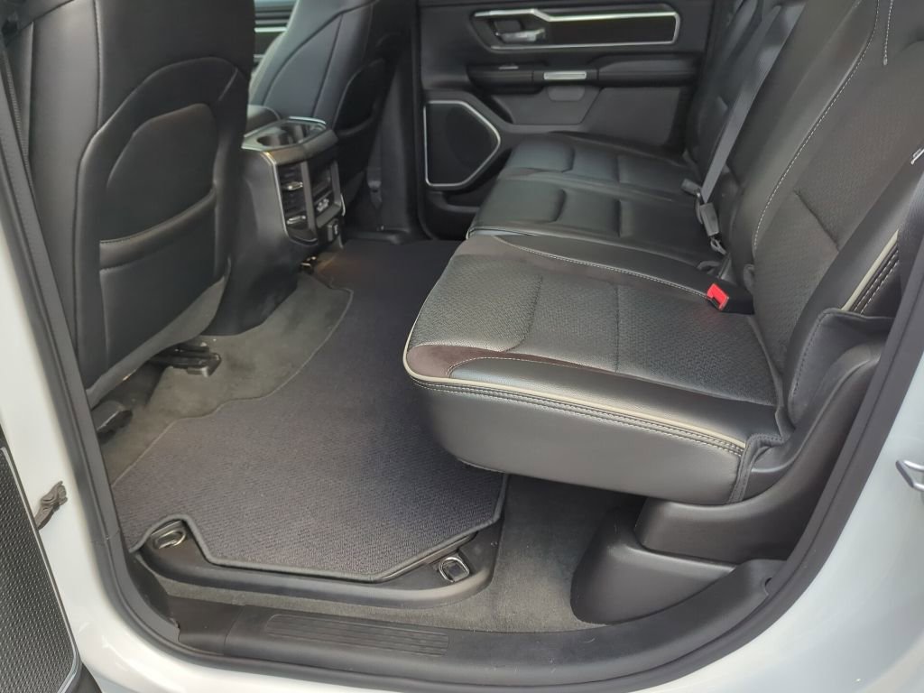 Used 2023 RAM 1500 Laramie image 41