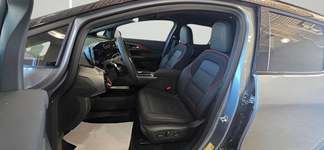 New 2026 Chevrolet Equinox EV RS FWD image 18