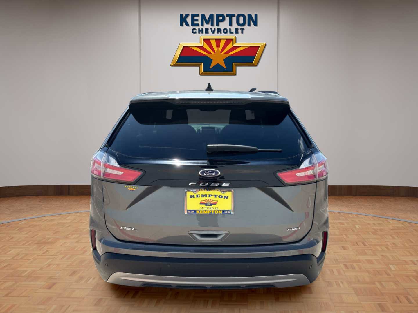 Used 2024 Ford Edge SEL w/ Convenience Package AWD/4WD image 5