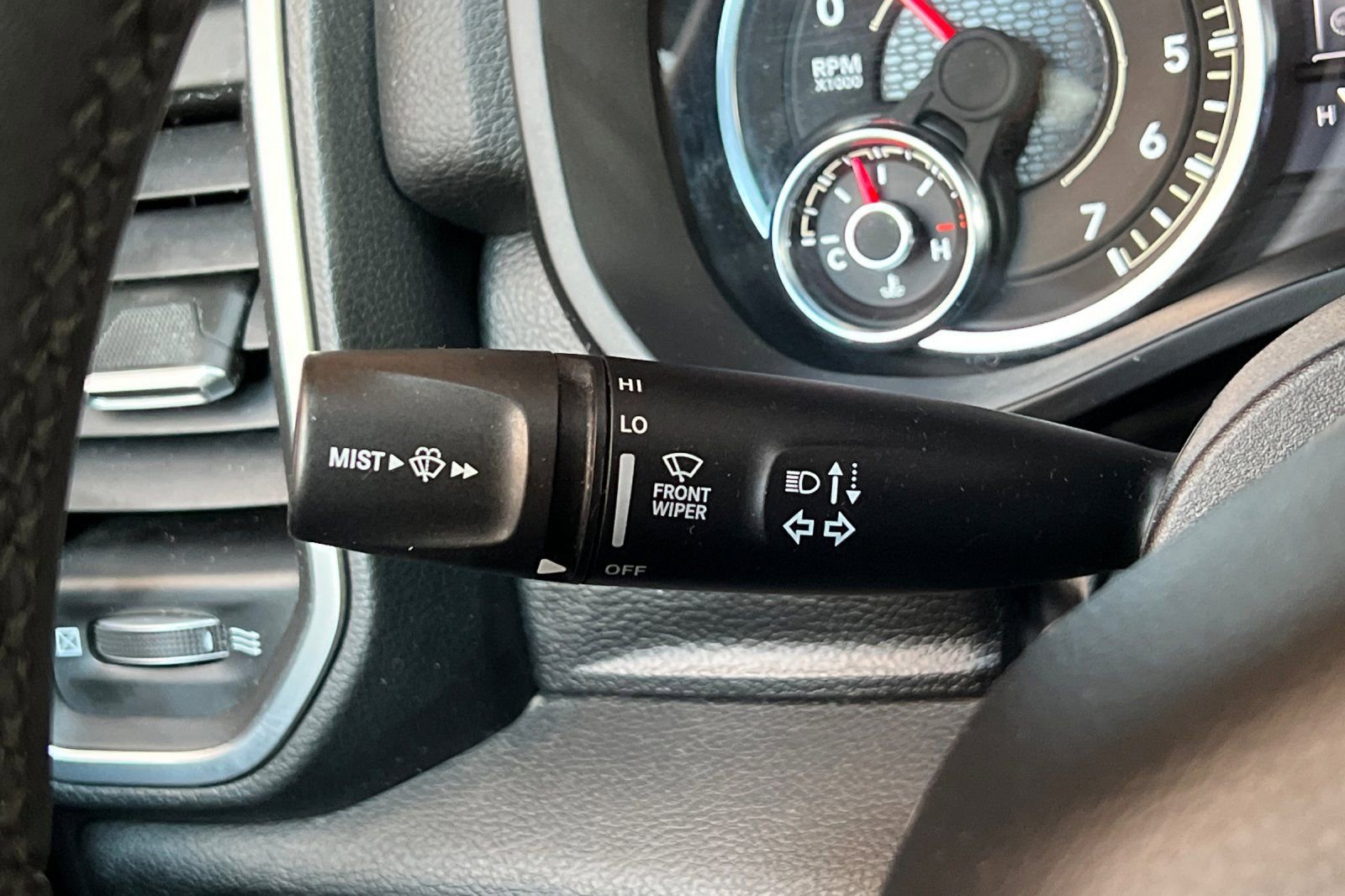 Used 2025 RAM 1500 Big Horn image 33