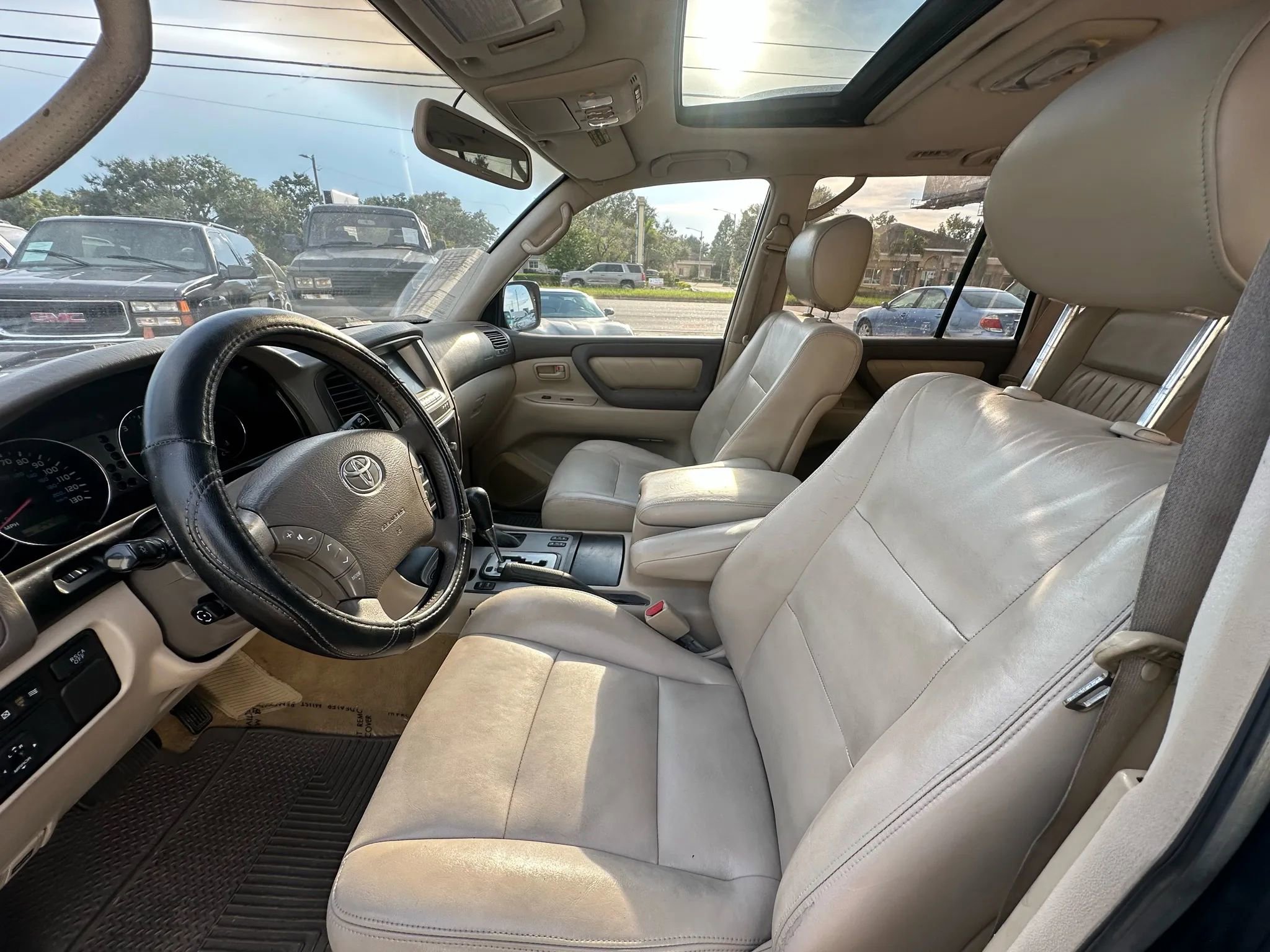 Used 2003 Toyota Land Cruiser AWD/4WD image 17