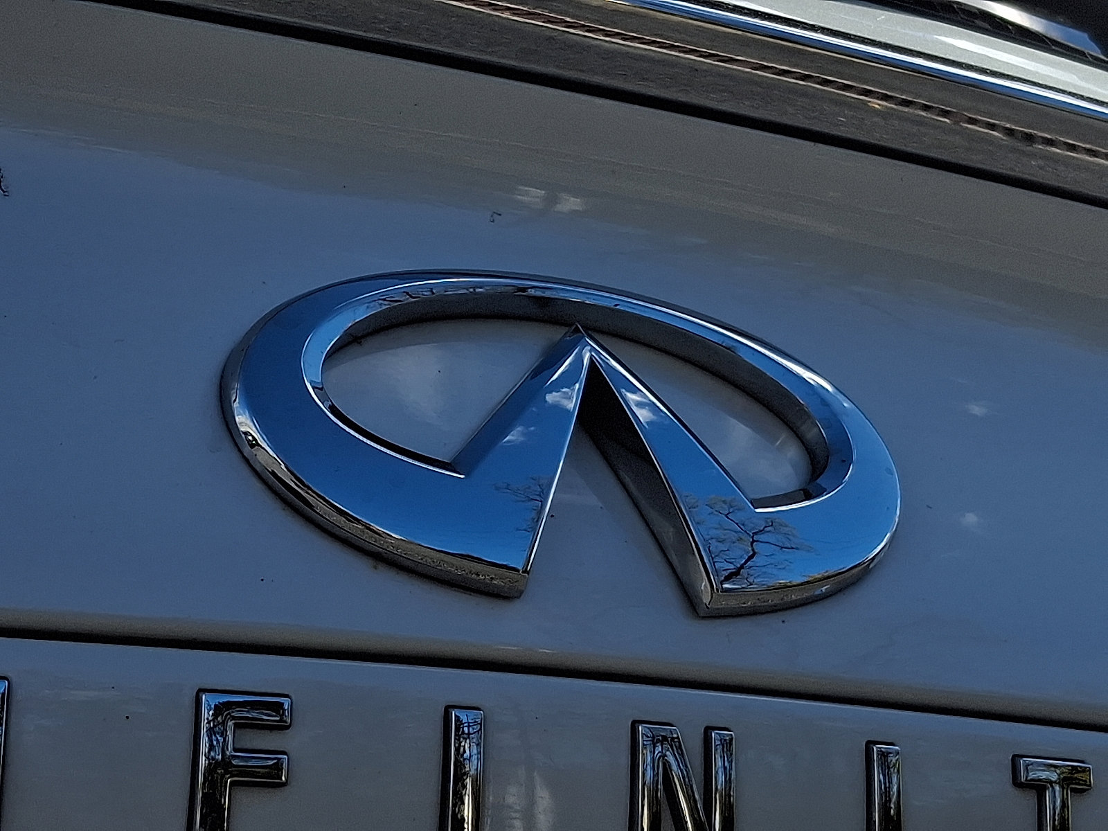 Used 2020 INFINITI QX50 Luxe w/ Navigation Package image 32