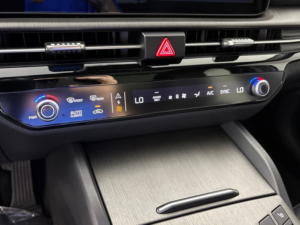 New 2026 Kia Sportage X-Line AWD/4WD image 36