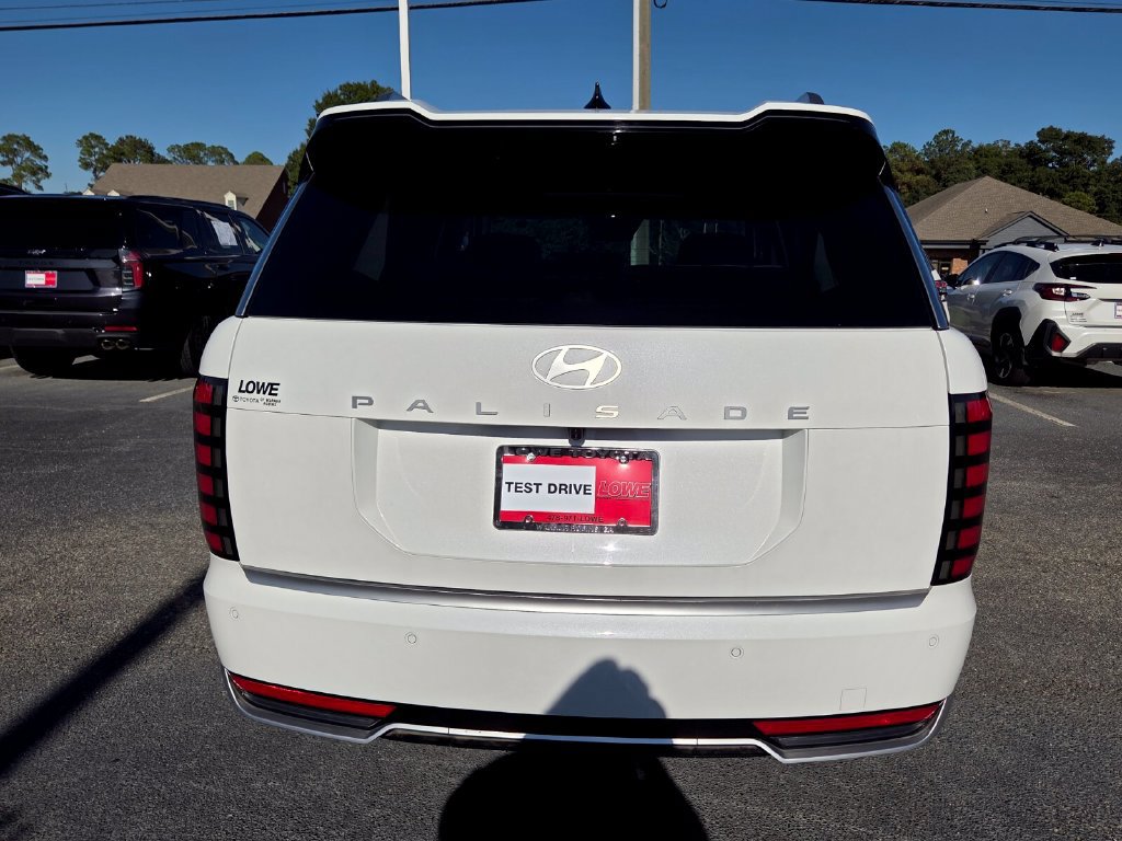 Used 2026 Hyundai Palisade Calligraphy FWD image 13