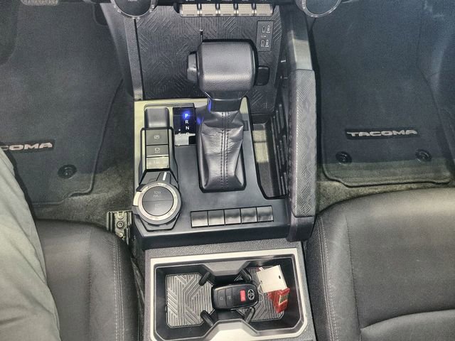 Certified 2024 Toyota Tacoma SR5 AWD/4WD image 20