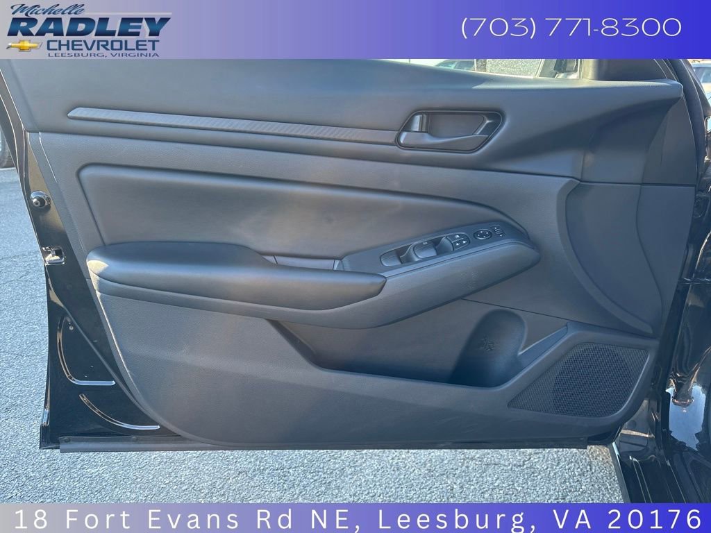 Used 2023 Nissan Altima 2.5 S image 12