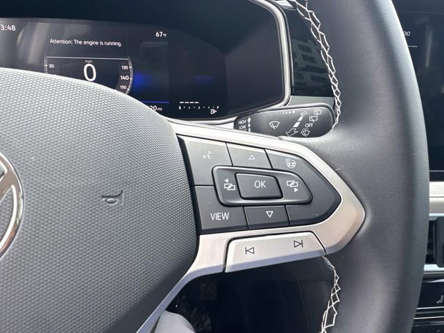 New 2026 Volkswagen Taos SE FWD image 18