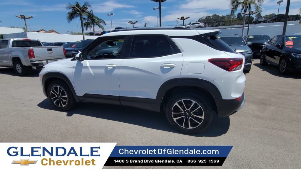 Used 2025 Chevrolet TrailBlazer LT FWD image 6