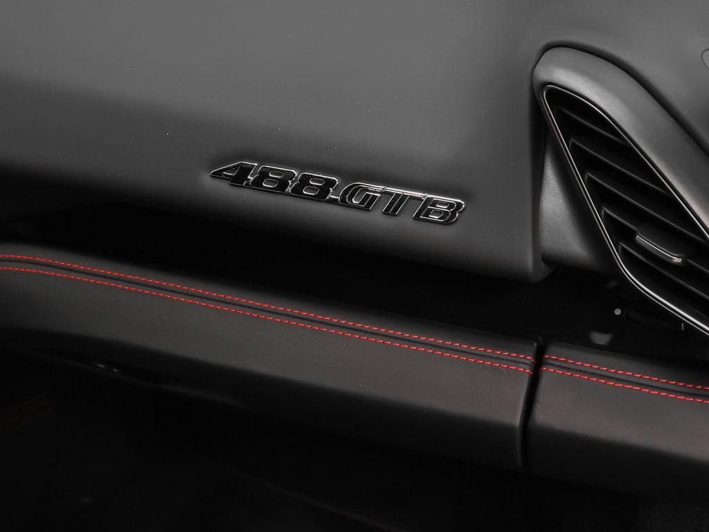 Certified 2018 Ferrari 488 GTB RWD image 26