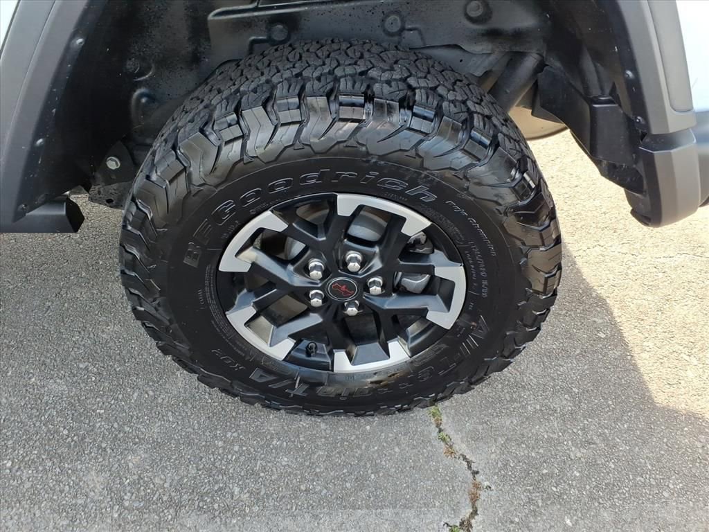 Used 2025 Jeep Wrangler Unlimited Rubicon image 7