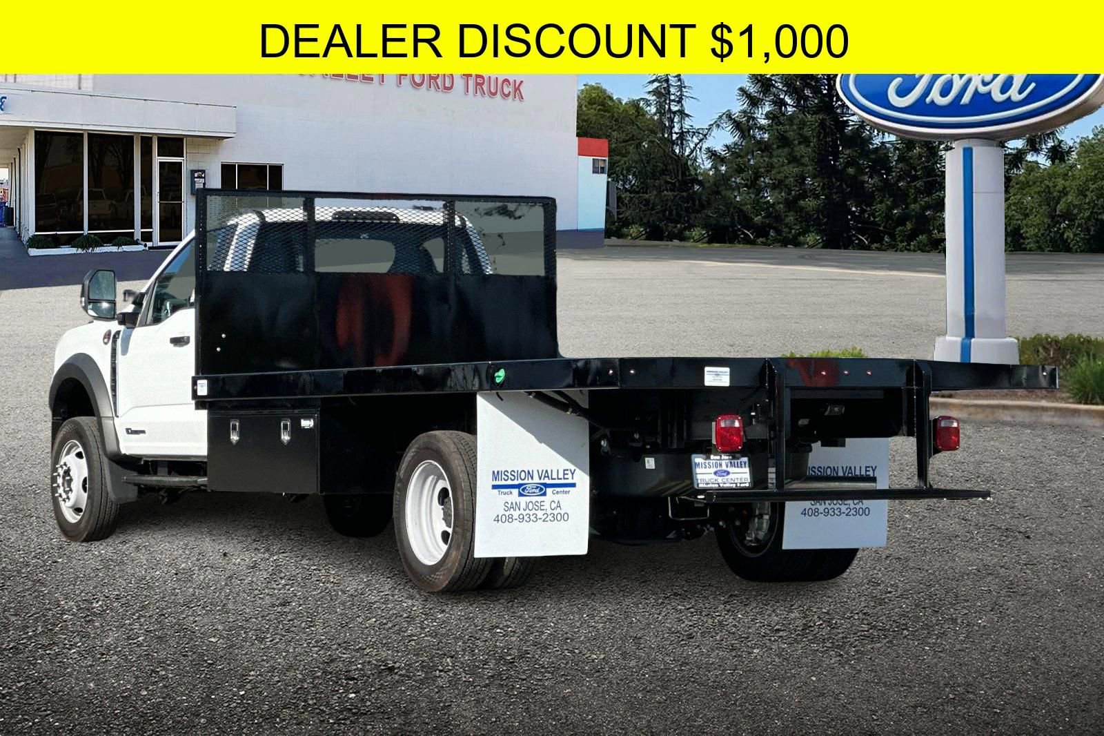 New 2024 Ford F550 2WD Regular Cab Super Duty image 6