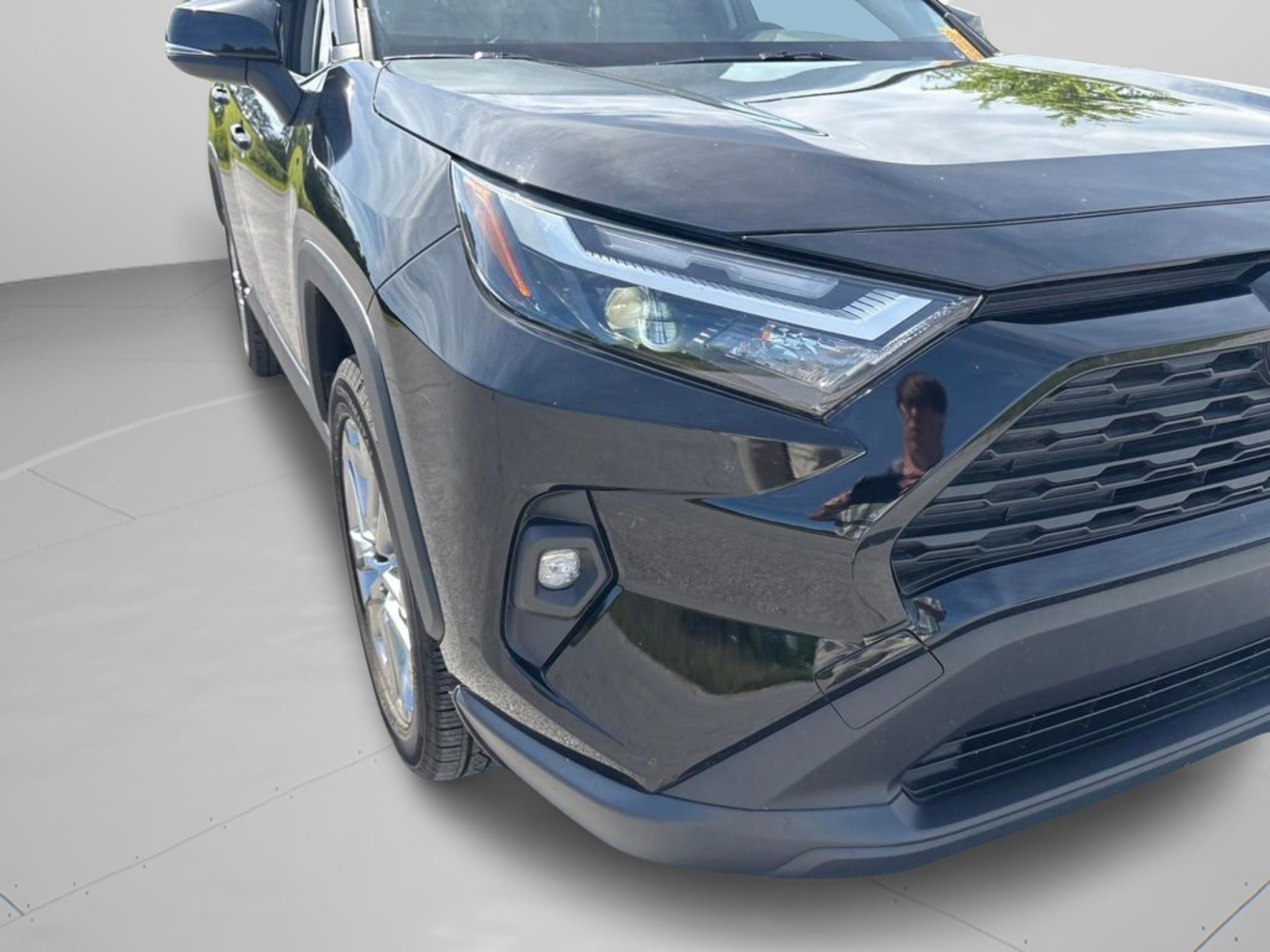 Used 2023 Toyota RAV4 XLE Premium FWD image 45