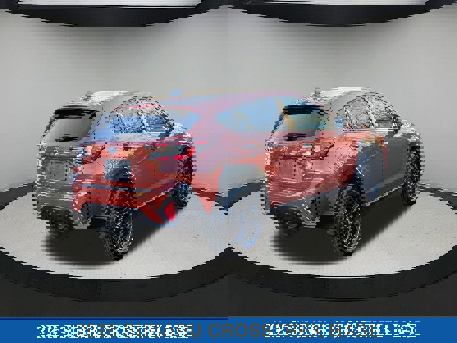 Certified 2025 Subaru Crosstrek 2.0i image 4