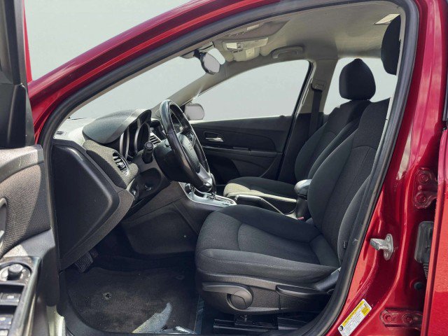 Used 2011 Chevrolet Cruze LT FWD image 17