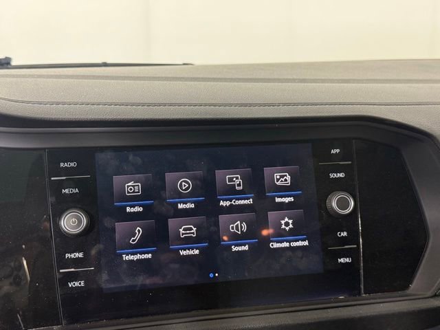 Used 2019 Volkswagen Jetta SEL FWD image 20