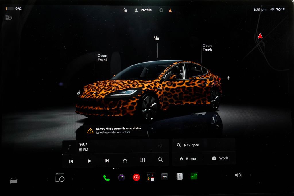 Used 2024 Tesla Model 3 Standard Range RWD image 27