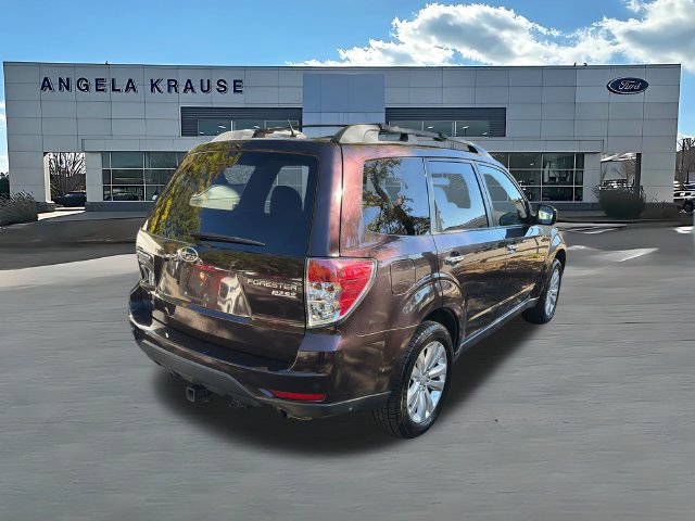 Used 2013 Subaru Forester 2.5X Premium AWD/4WD image 10