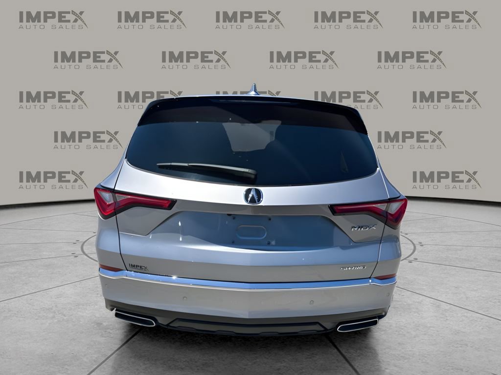 Used 2023 Acura MDX SH-AWD w/ Technology Package image 4