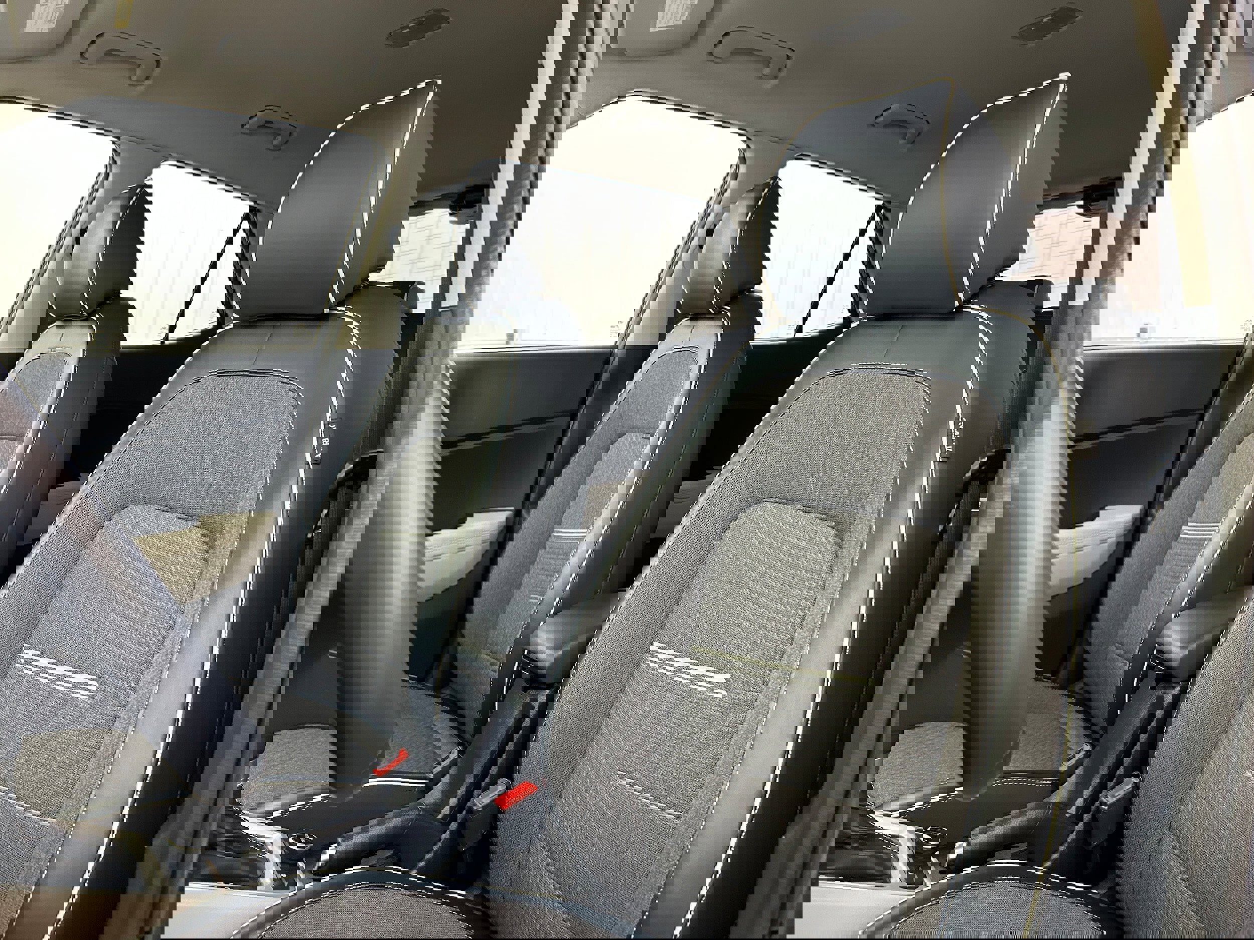 Used 2021 Hyundai Venue w/ Cargo Package FWD image 25