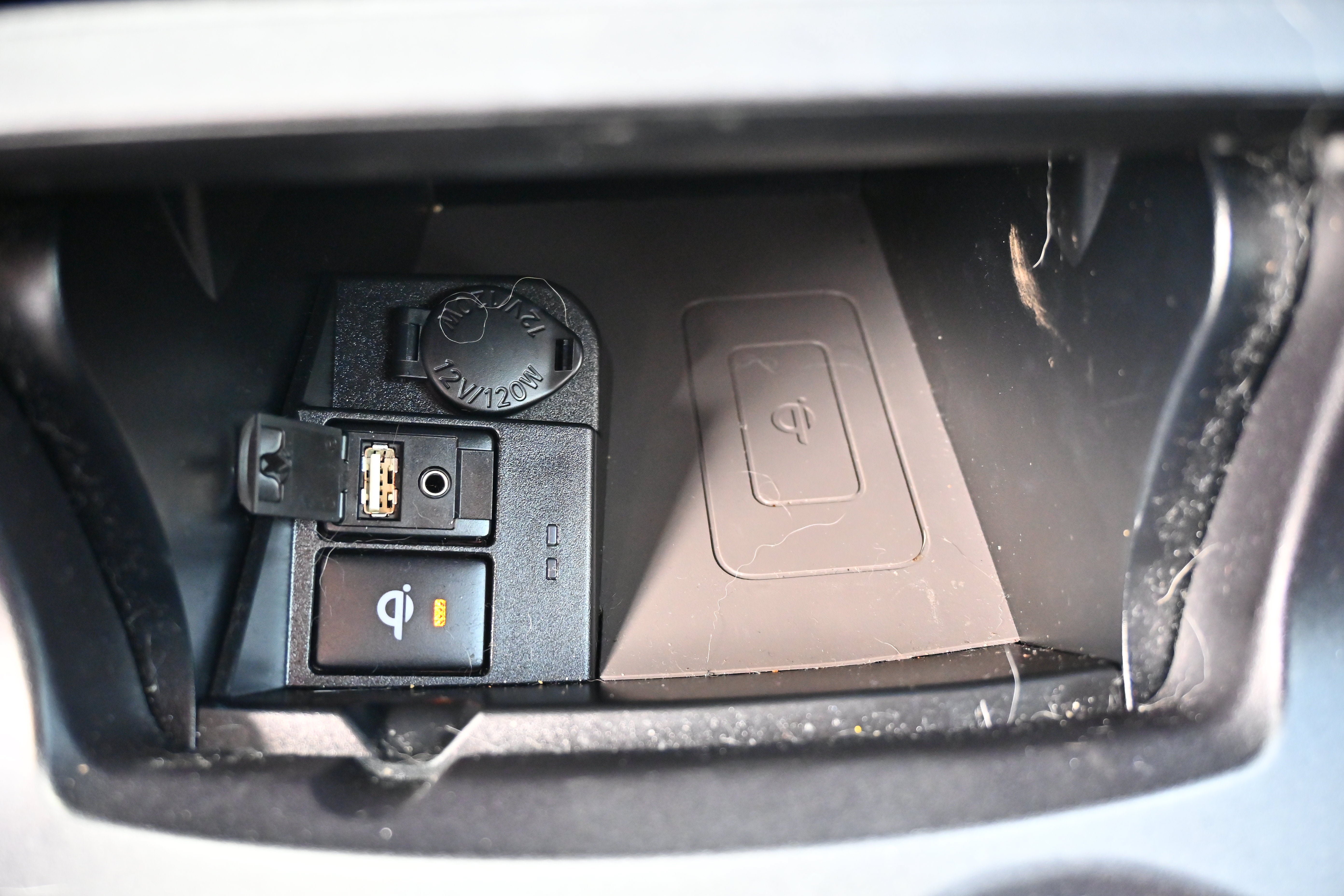 Used 2017 Toyota Camry XSE w/ Protection Package (Q2) FWD image 19