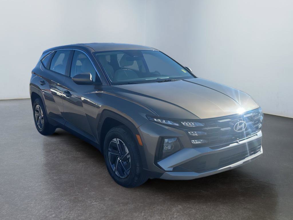 New 2026 Hyundai Tucson Blue SE image 3