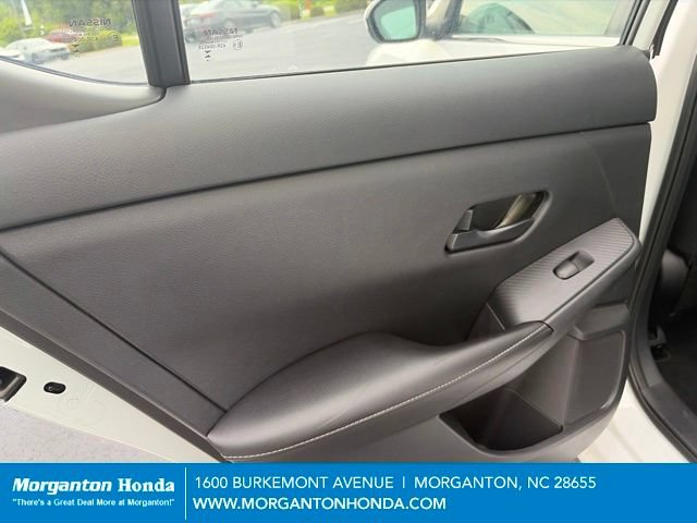 Used 2024 Nissan Sentra SV FWD image 24